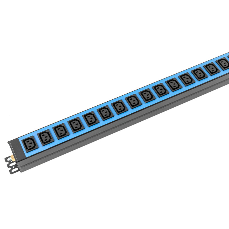 28-Outlet C13 C19 Pystysuuntainen SPD Breaker Switched Rack Pdu